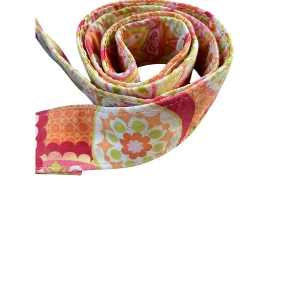 Small Chickadees Preppy D-Ring Fabric Belt Green Orange Floral 1.5 Inch Width - Picture 5 of 5